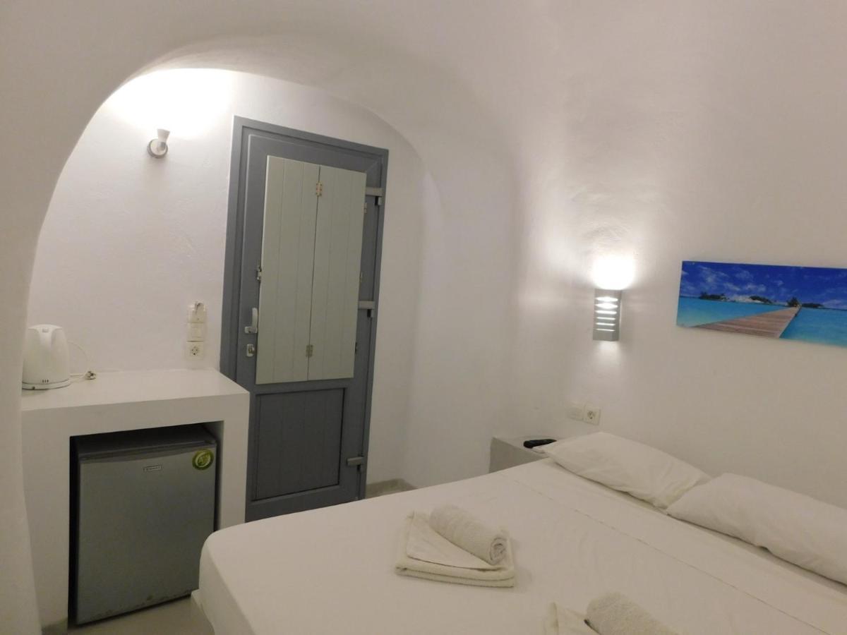 Calm Center Rooms Fira  Esterno foto