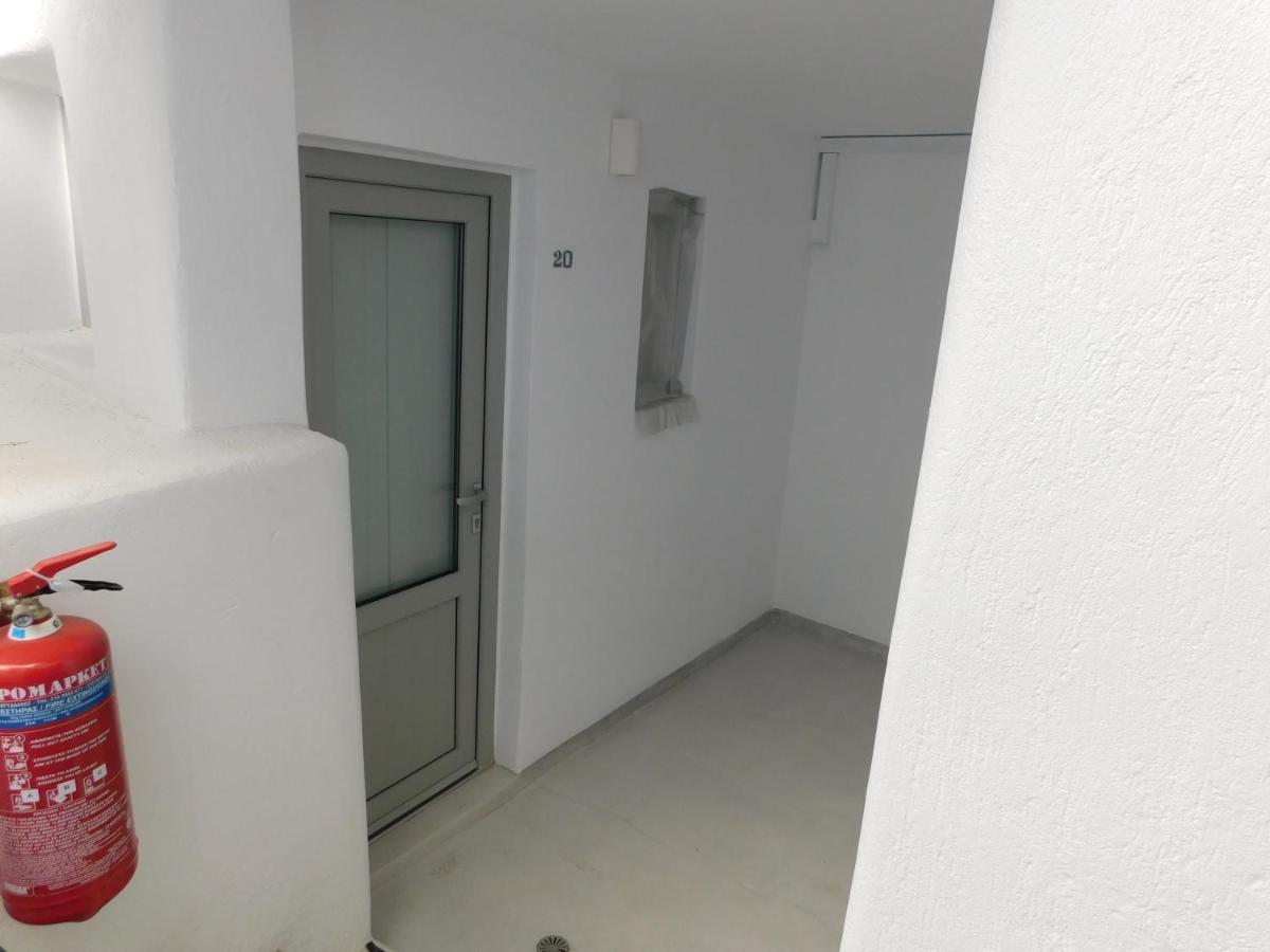 Calm Center Rooms Fira  Esterno foto