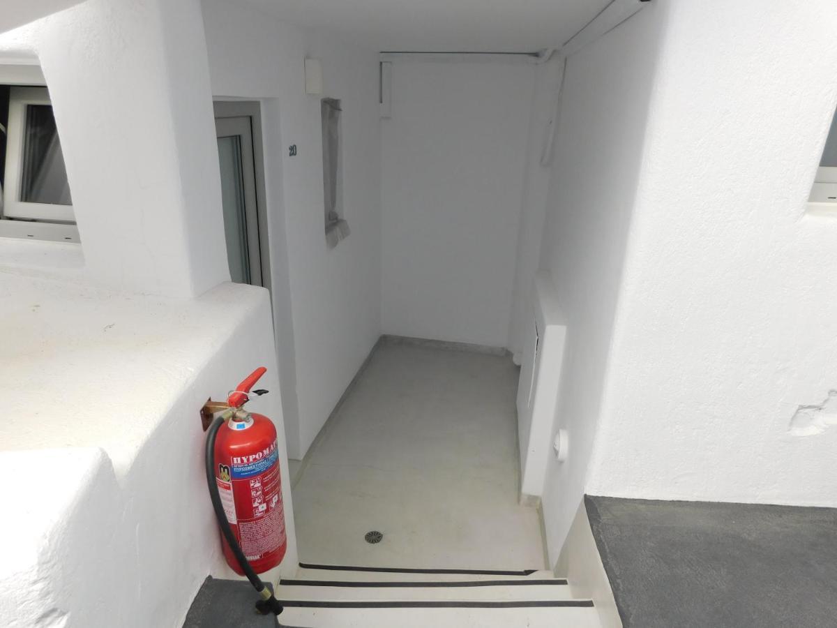 Calm Center Rooms Fira  Esterno foto
